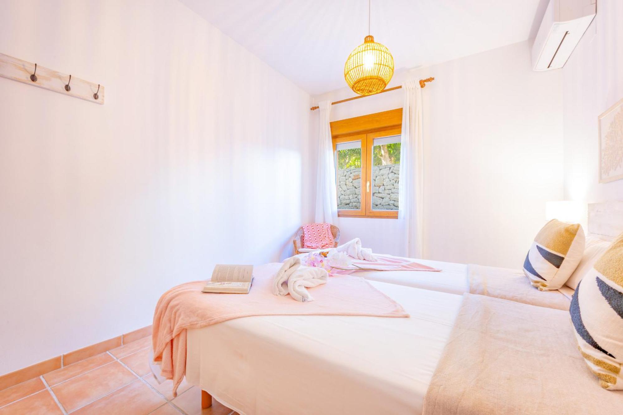 Altamira - Plusholidays Villa